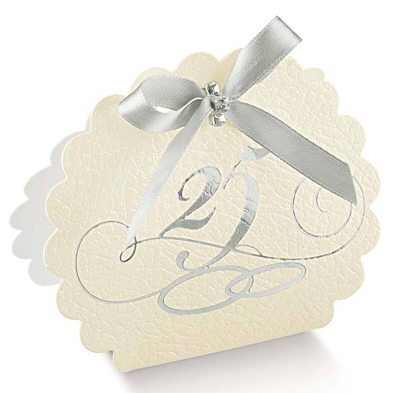 Geschenkverpackung | 25-jähriges Jubiläum | Muschelform mit Lederoptik in Weiß/Silber - 5 Stück mit 50 cm Satinband